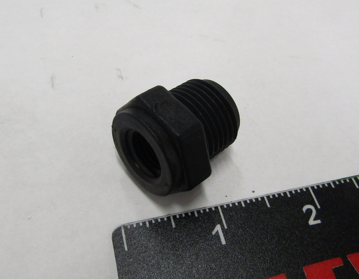 RB050-025 Plastic reducer 1/2 to 1/4